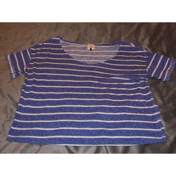 C & S Blue and White Striped Poly Blend Knit Crop Top Woman’s Sz.S - Picture 6 of 6